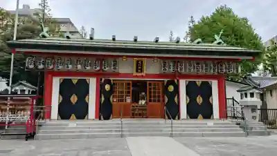 池袋氷川神社の{uncategorized: "未分類", other: "その他", undefined: "問題あり", building: "その他建物", grave: "お墓", sacred_gate: "鳥居", guardian: "狛犬", statue: "像", buddha: "仏像", history: "歴史", nature: "自然", garden: "庭園", animal: "動物", pagoda: "塔", temizu: "手水舎", mountain_gate: "山門・神門", sanctuary: "本殿・本堂", subordinate: "末社・摂社", art: "芸術", scenery: "景色", jizo: "地蔵", ema: "絵馬", goshuin: "御朱印", omikuji: "おみくじ", items: "授与品その他", amulet: "お守り", goshuincho: "御朱印帳", eats: "食事", festival: "お祭り", votive_dance: "神楽", shichigosan: "七五三参", wedding: "結婚式", experience: "体験その他", initially: "初詣", around: "周辺", anti_infection: "感染症対策"}