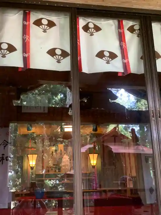 武生神社の本殿・本堂