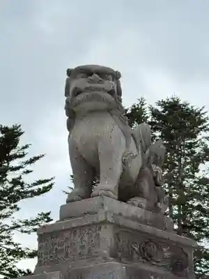 鹿部稲荷神社の{uncategorized: "未分類", other: "その他", undefined: "問題あり", building: "その他建物", grave: "お墓", sacred_gate: "鳥居", guardian: "狛犬", statue: "像", buddha: "仏像", history: "歴史", nature: "自然", garden: "庭園", animal: "動物", pagoda: "塔", temizu: "手水舎", mountain_gate: "山門・神門", sanctuary: "本殿・本堂", subordinate: "末社・摂社", art: "芸術", scenery: "景色", jizo: "地蔵", ema: "絵馬", goshuin: "御朱印", omikuji: "おみくじ", items: "授与品その他", amulet: "お守り", goshuincho: "御朱印帳", eats: "食事", festival: "お祭り", votive_dance: "神楽", shichigosan: "七五三参", wedding: "結婚式", experience: "体験その他", initially: "初詣", around: "周辺", anti_infection: "感染症対策"}