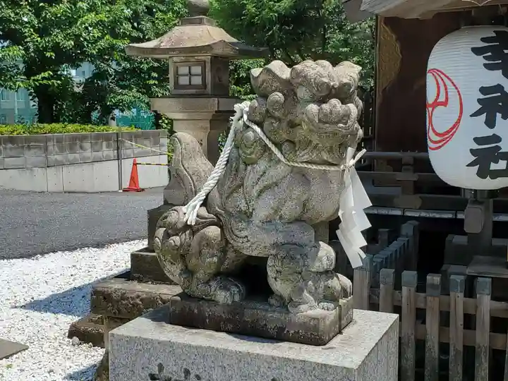 幸稲荷神社の狛犬