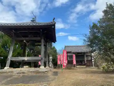 法華寺の{uncategorized: "未分類", other: "その他", undefined: "問題あり", building: "その他建物", grave: "お墓", sacred_gate: "鳥居", guardian: "狛犬", statue: "像", buddha: "仏像", history: "歴史", nature: "自然", garden: "庭園", animal: "動物", pagoda: "塔", temizu: "手水舎", mountain_gate: "山門・神門", sanctuary: "本殿・本堂", subordinate: "末社・摂社", art: "芸術", scenery: "景色", jizo: "地蔵", ema: "絵馬", goshuin: "御朱印", omikuji: "おみくじ", items: "授与品その他", amulet: "お守り", goshuincho: "御朱印帳", eats: "食事", festival: "お祭り", votive_dance: "神楽", shichigosan: "七五三参", wedding: "結婚式", experience: "体験その他", initially: "初詣", around: "周辺", anti_infection: "感染症対策"}