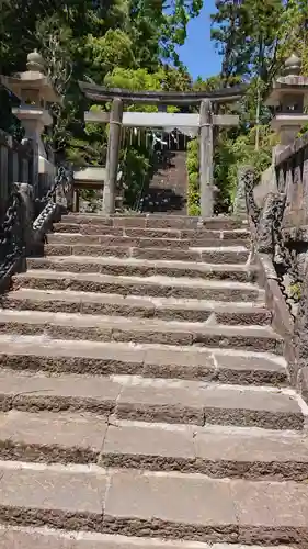 居神神社の鳥居