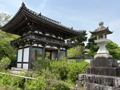 観音寺の{uncategorized: "未分類", other: "その他", undefined: "問題あり", building: "その他建物", grave: "お墓", sacred_gate: "鳥居", guardian: "狛犬", statue: "像", buddha: "仏像", history: "歴史", nature: "自然", garden: "庭園", animal: "動物", pagoda: "塔", temizu: "手水舎", mountain_gate: "山門・神門", sanctuary: "本殿・本堂", subordinate: "末社・摂社", art: "芸術", scenery: "景色", jizo: "地蔵", ema: "絵馬", goshuin: "御朱印", omikuji: "おみくじ", items: "授与品その他", amulet: "お守り", goshuincho: "御朱印帳", eats: "食事", festival: "お祭り", votive_dance: "神楽", shichigosan: "七五三参", wedding: "結婚式", experience: "体験その他", initially: "初詣", around: "周辺", anti_infection: "感染症対策"}