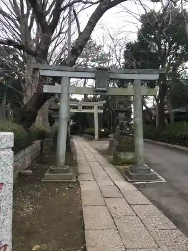 前原御嶽神社の鳥居