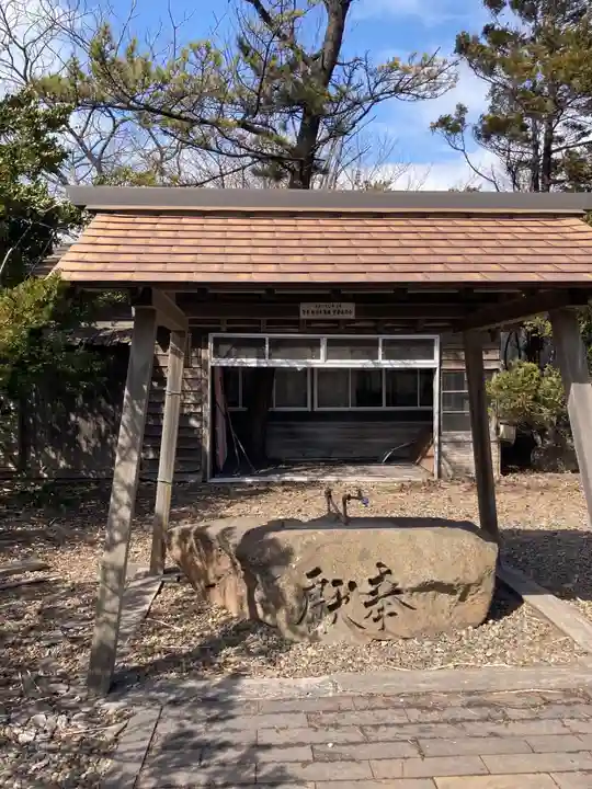 輪西神社の手水舎