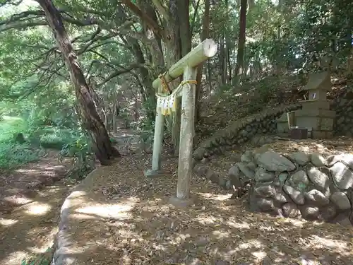 有鹿神社奥宮の鳥居