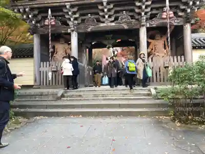 大聖院の山門・神門