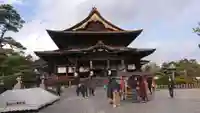 善光寺の本殿・本堂