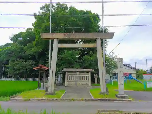 神明社（高之宮神明社）の鳥居