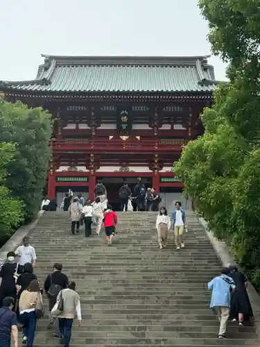 鶴岡八幡宮の本殿・本堂