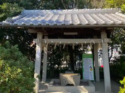 比佐豆知神社の手水舎