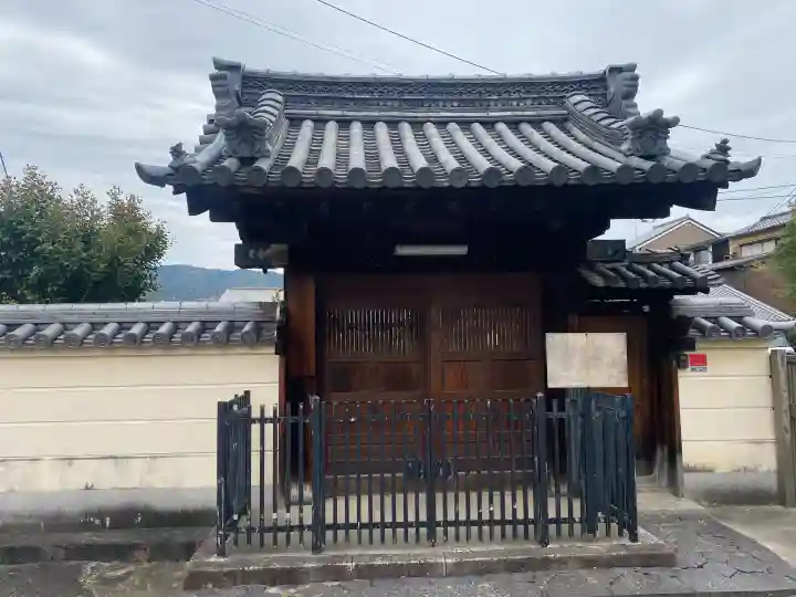 誕生寺の{uncategorized: "未分類", other: "その他", undefined: "問題あり", building: "その他建物", grave: "お墓", sacred_gate: "鳥居", guardian: "狛犬", statue: "像", buddha: "仏像", history: "歴史", nature: "自然", garden: "庭園", animal: "動物", pagoda: "塔", temizu: "手水舎", mountain_gate: "山門・神門", sanctuary: "本殿・本堂", subordinate: "末社・摂社", art: "芸術", scenery: "景色", jizo: "地蔵", ema: "絵馬", goshuin: "御朱印", omikuji: "おみくじ", items: "授与品その他", amulet: "お守り", goshuincho: "御朱印帳", eats: "食事", festival: "お祭り", votive_dance: "神楽", shichigosan: "七五三参", wedding: "結婚式", experience: "体験その他", initially: "初詣", around: "周辺", anti_infection: "感染症対策"}