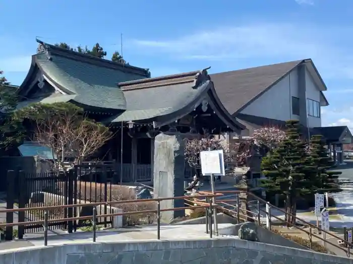 三嶋神社の本殿