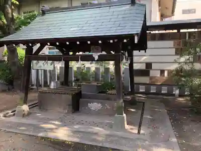 石津神社の手水舎