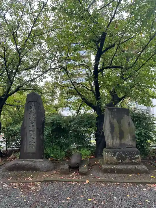 大棚・中川杉山神社(神奈川県)