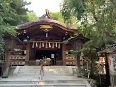 子安神社の本殿