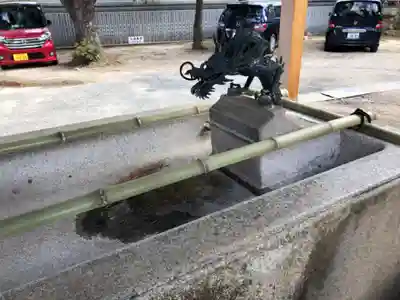 本住吉神社の手水舎