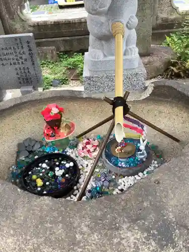 三輪神社の手水舎