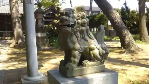 茂侶神社の狛犬