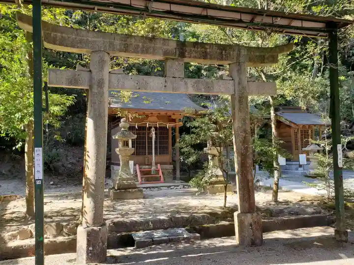 塩田八幡宮の末社・摂社