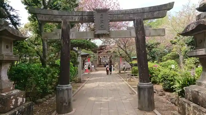 江島神社の鳥居