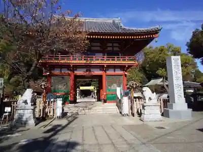 瀧泉寺(目黒不動尊)の山門・神門