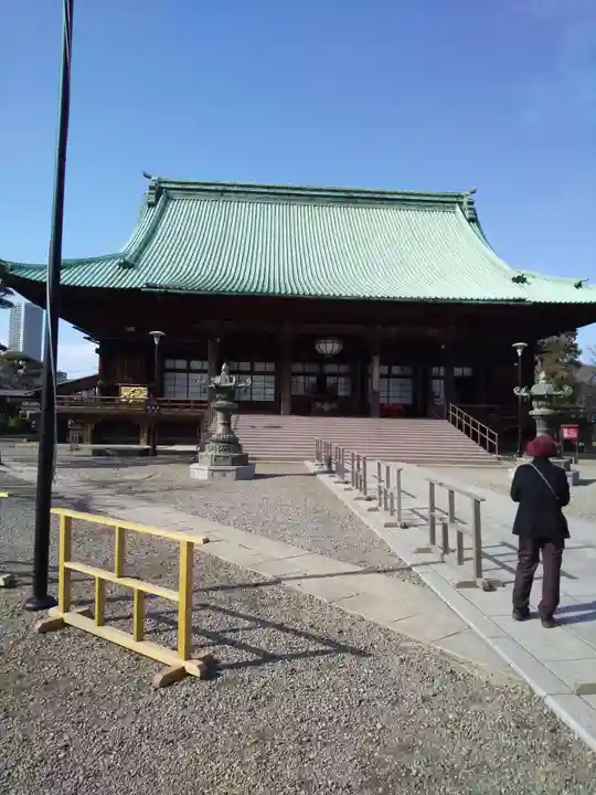 護国寺の本殿・本堂