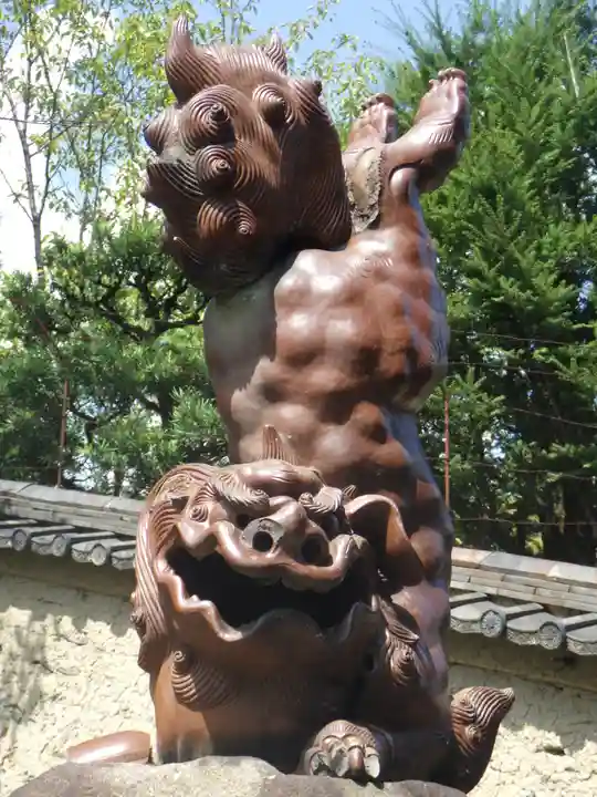宗忠神社の狛犬