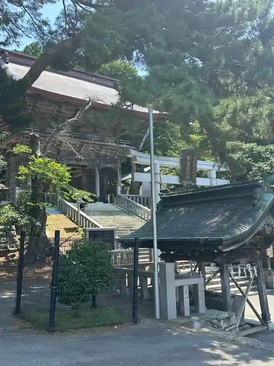 金華山黄金山神社(宮城県)