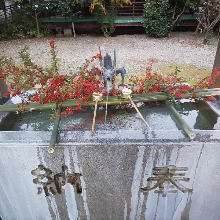 今市報徳二宮神社の手水舎