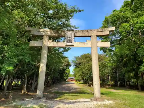 岩岡神社の鳥居