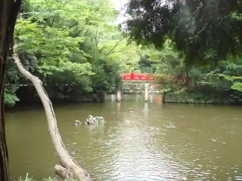 武蔵一宮氷川神社の庭園