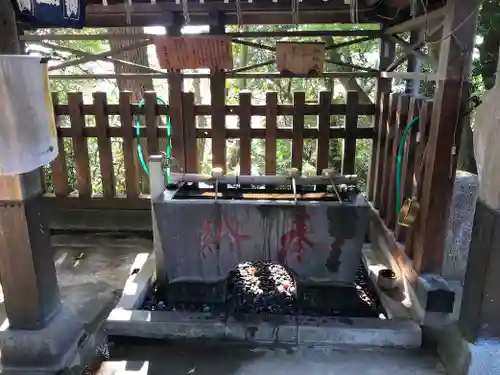 大鷲神社の手水舎