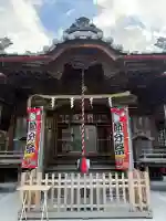 諏訪神社の{uncategorized: "未分類", other: "その他", undefined: "問題あり", building: "その他建物", grave: "お墓", sacred_gate: "鳥居", guardian: "狛犬", statue: "像", buddha: "仏像", history: "歴史", nature: "自然", garden: "庭園", animal: "動物", pagoda: "塔", temizu: "手水舎", mountain_gate: "山門・神門", sanctuary: "本殿・本堂", subordinate: "末社・摂社", art: "芸術", scenery: "景色", jizo: "地蔵", ema: "絵馬", goshuin: "御朱印", omikuji: "おみくじ", items: "授与品その他", amulet: "お守り", goshuincho: "御朱印帳", eats: "食事", festival: "お祭り", votive_dance: "神楽", shichigosan: "七五三参", wedding: "結婚式", experience: "体験その他", initially: "初詣", around: "周辺", anti_infection: "感染症対策"}