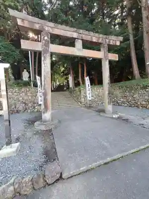 草薙神社の鳥居