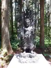 水分神社の仏像