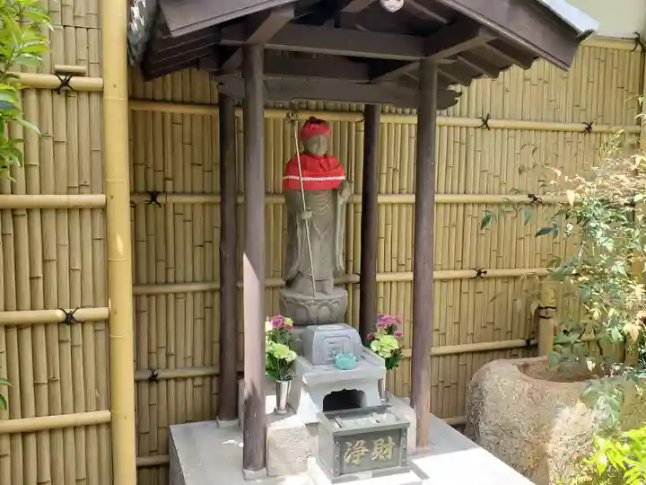 粟嶋堂宗徳寺の地蔵