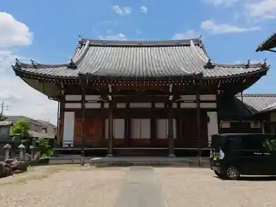 瑞因寺の本殿・本堂