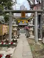 高円寺氷川神社の鳥居