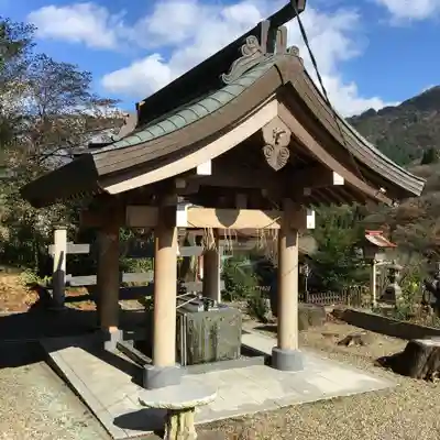 落立神社の手水舎