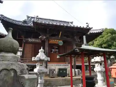 天皇寺の本殿・本堂