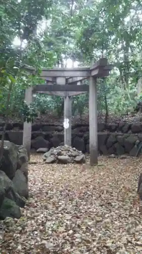 木嶋坐天照御魂神社の鳥居