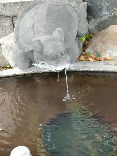 艮神社の手水舎