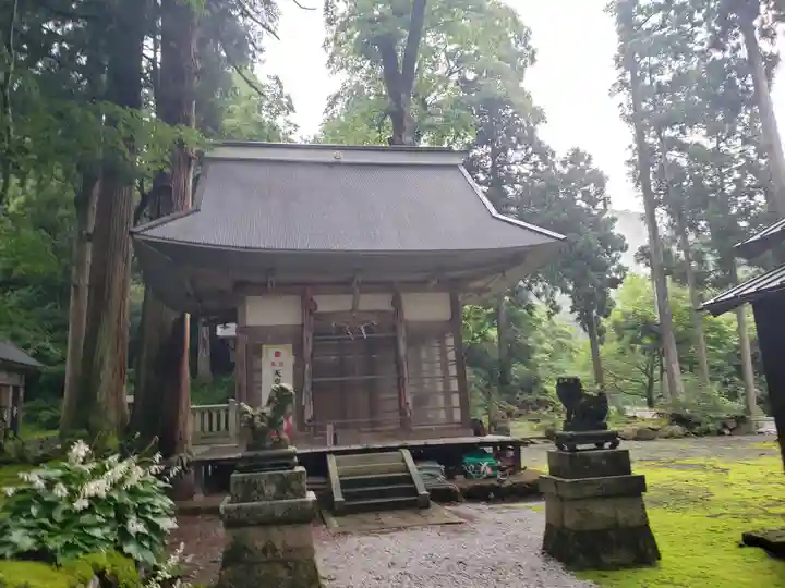 六所神社(滋賀県)