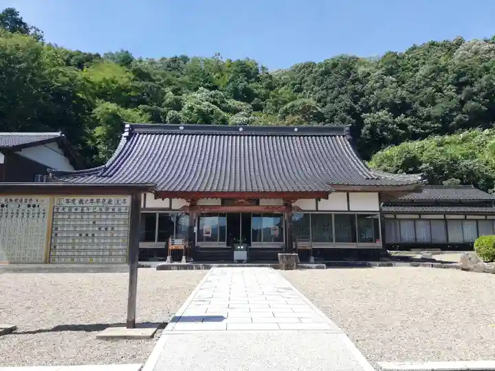 妙楽寺(本坊:薬師院)の本殿・本堂