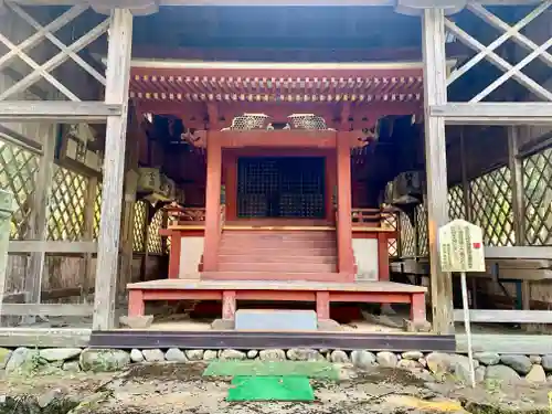酒垂神社の本殿・本堂