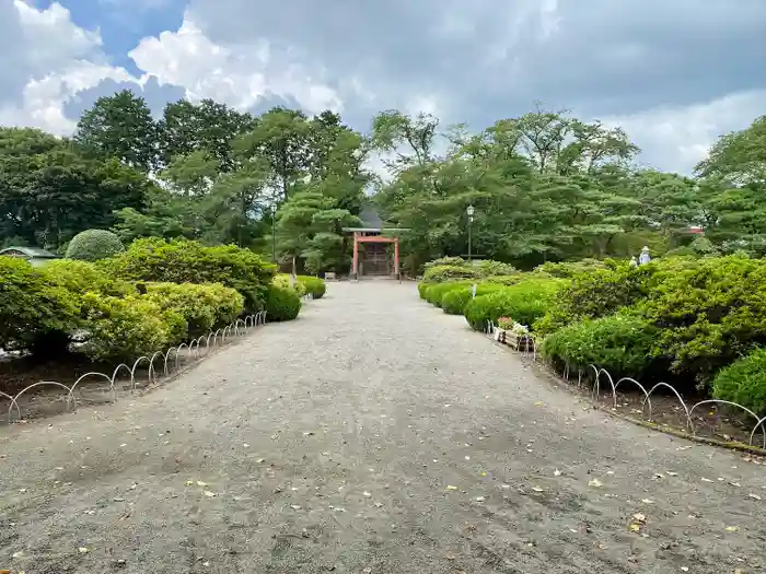 利根英霊殿の建物その他