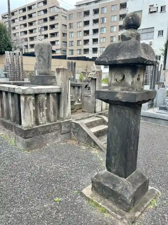 妙極院の{uncategorized: "未分類", other: "その他", undefined: "問題あり", building: "その他建物", grave: "お墓", sacred_gate: "鳥居", guardian: "狛犬", statue: "像", buddha: "仏像", history: "歴史", nature: "自然", garden: "庭園", animal: "動物", pagoda: "塔", temizu: "手水舎", mountain_gate: "山門・神門", sanctuary: "本殿・本堂", subordinate: "末社・摂社", art: "芸術", scenery: "景色", jizo: "地蔵", ema: "絵馬", goshuin: "御朱印", omikuji: "おみくじ", items: "授与品その他", amulet: "お守り", goshuincho: "御朱印帳", eats: "食事", festival: "お祭り", votive_dance: "神楽", shichigosan: "七五三参", wedding: "結婚式", experience: "体験その他", initially: "初詣", around: "周辺", anti_infection: "感染症対策"}