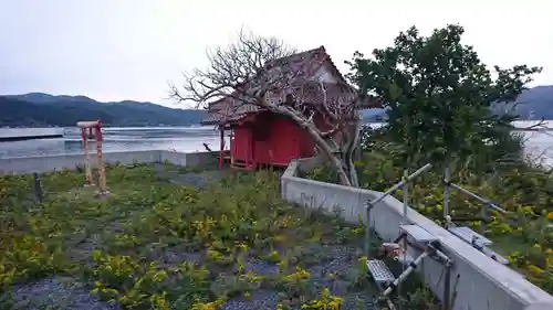 厳島神社の本殿