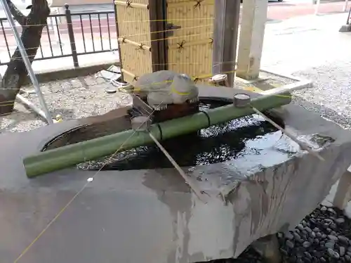 白旗神社の手水舎